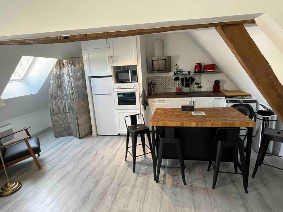 Apartament Le Bel Vue Sens Zewnętrze zdjęcie
